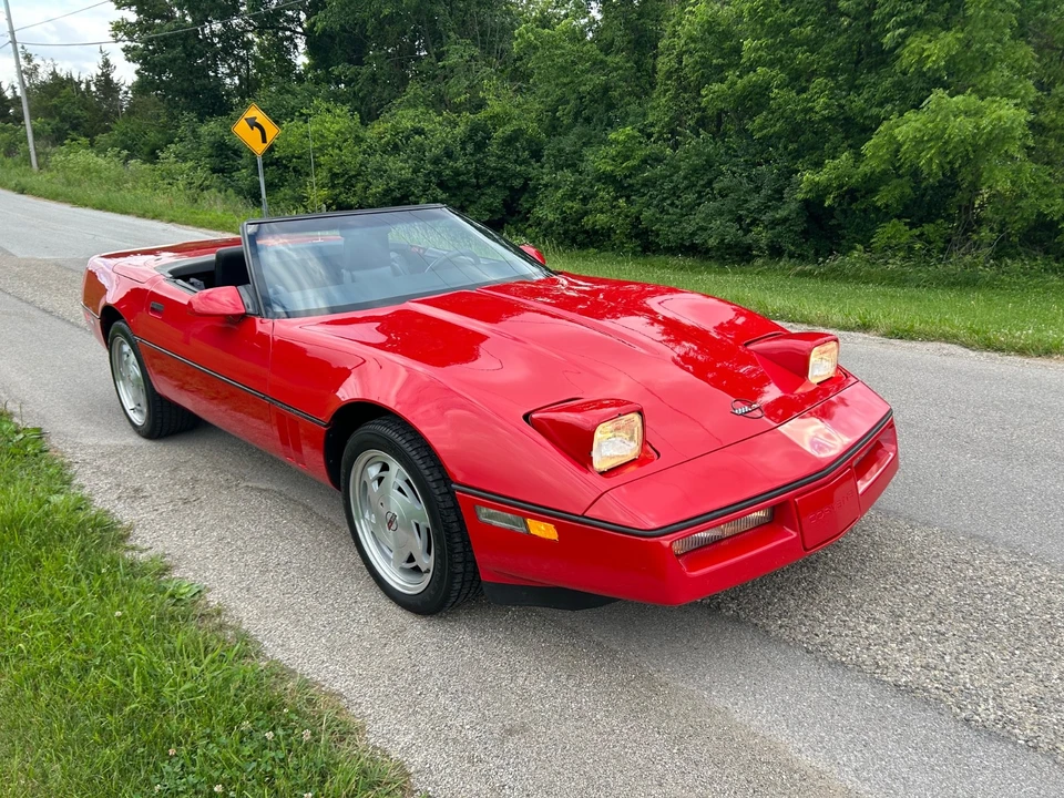 1988 Chevrolet Corvette C4 - Image 26 of 31