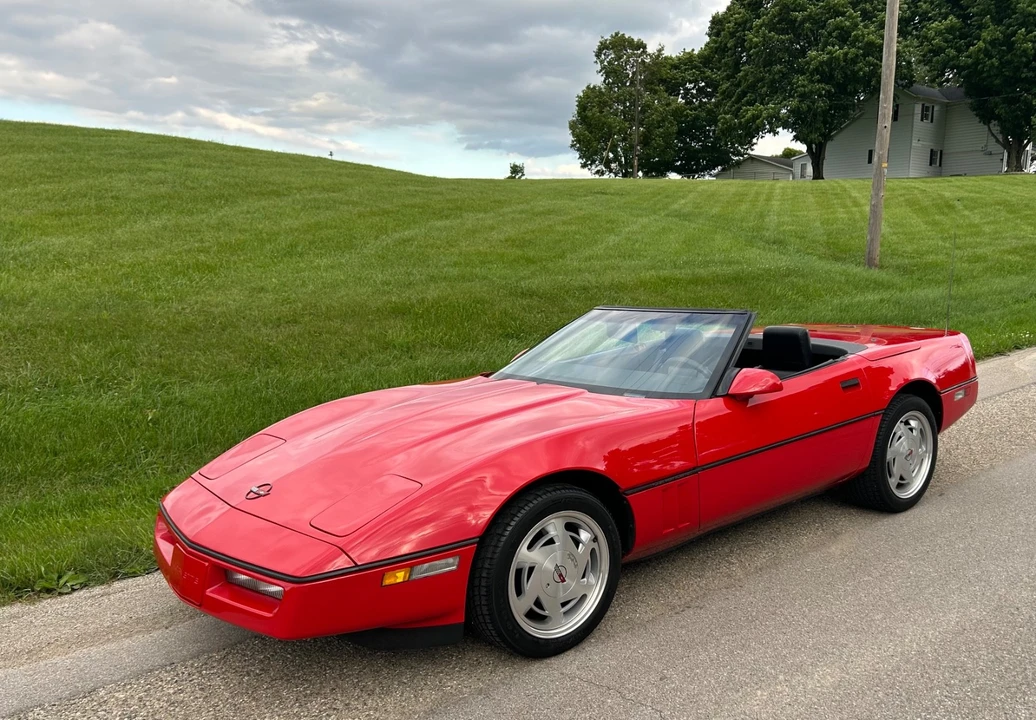 1988 Chevrolet Corvette C4 - Image 2 of 31