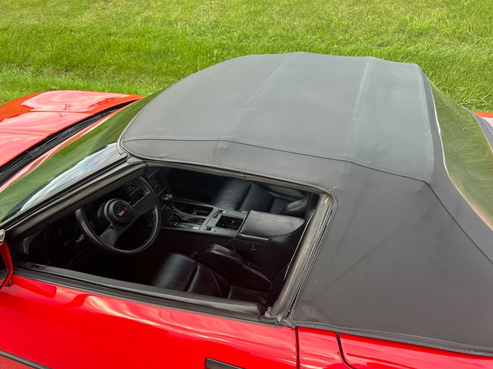 1988 Chevrolet Corvette C4 - Image 17 of 31
