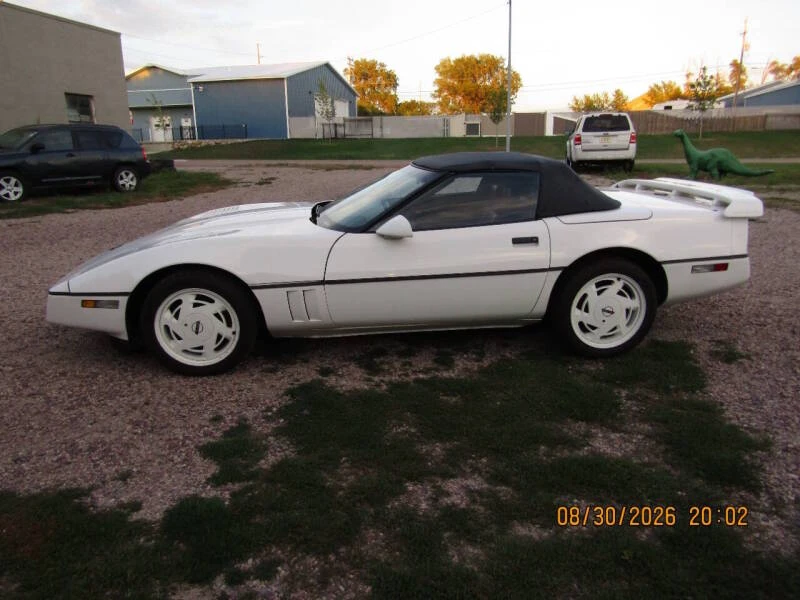 1988 Chevrolet Corvette C4 - Image 17 of 21