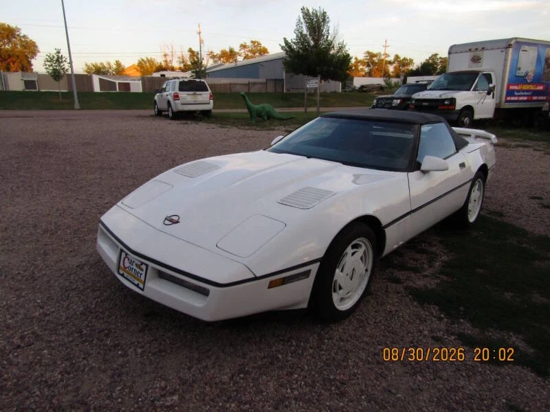 1988 Chevrolet Corvette C4 - Image 16 of 21