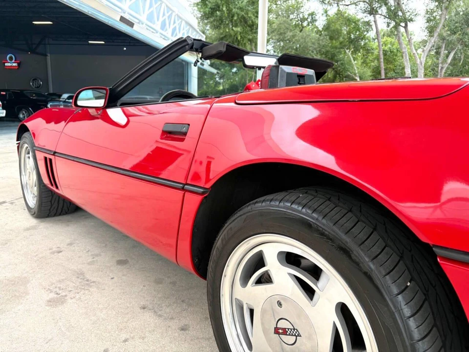 1988 Chevrolet Corvette C4 - Image 15 of 31