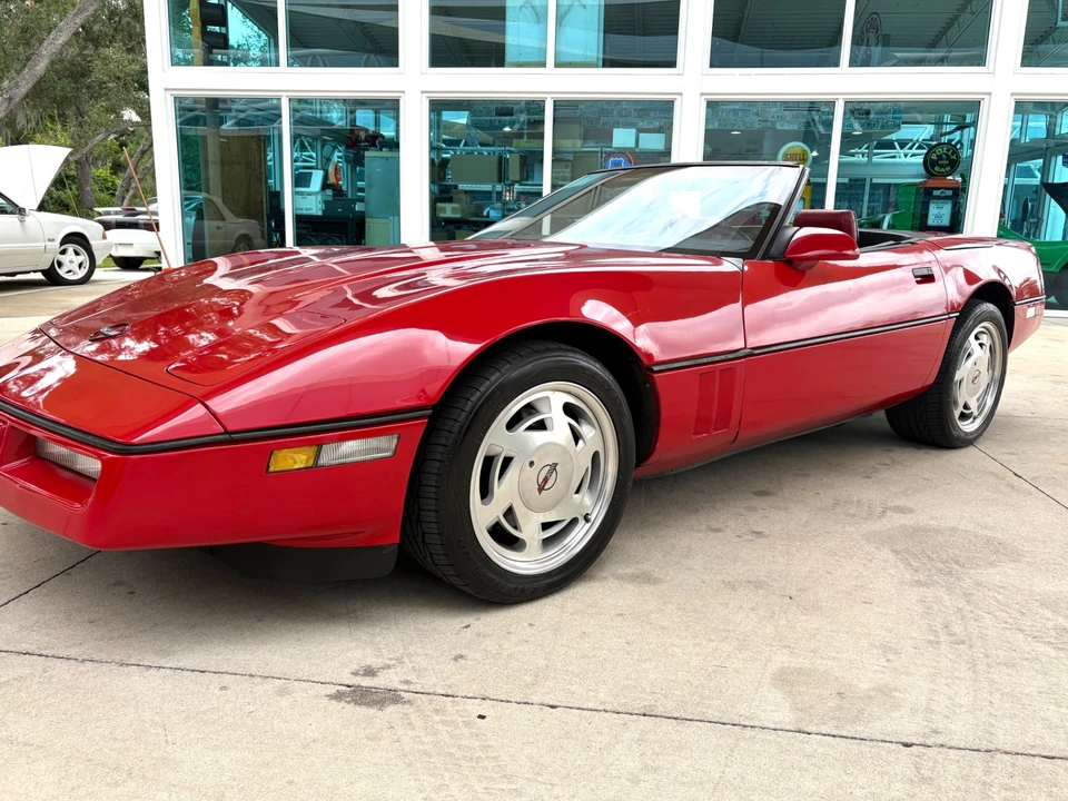 1988 Chevrolet Corvette C4 - Image 13 of 31