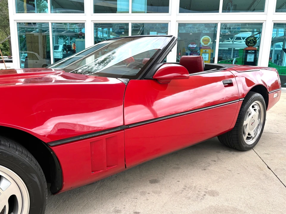 1988 Chevrolet Corvette C4 - Image 14 of 31