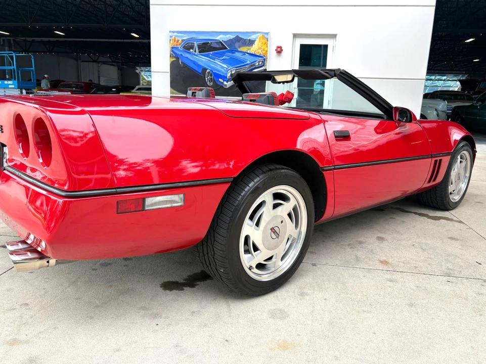 1988 Chevrolet Corvette C4 - Image 17 of 31