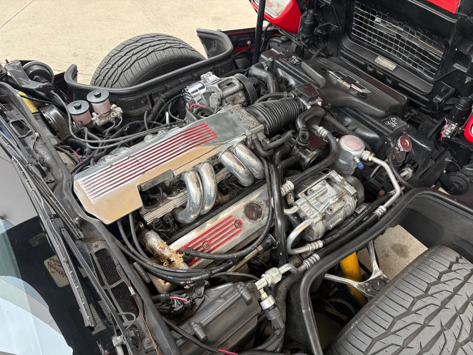 1988 Chevrolet Corvette C4 - Image 28 of 31