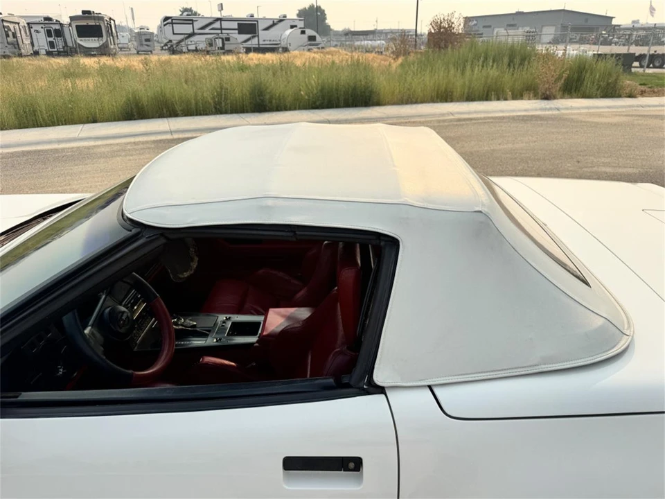 1988 Chevrolet Corvette C4 - Image 4 of 20