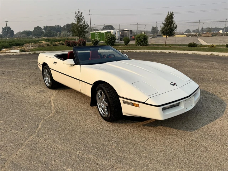 1988 Chevrolet Corvette C4 - Image 13 of 20
