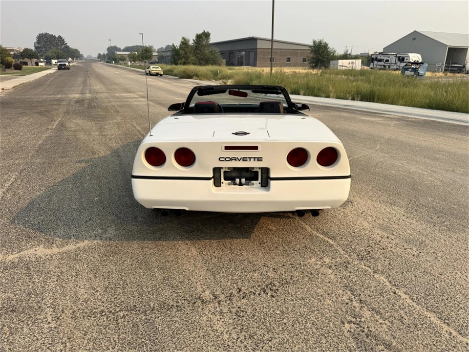 1988 Chevrolet Corvette C4 - Image 16 of 20