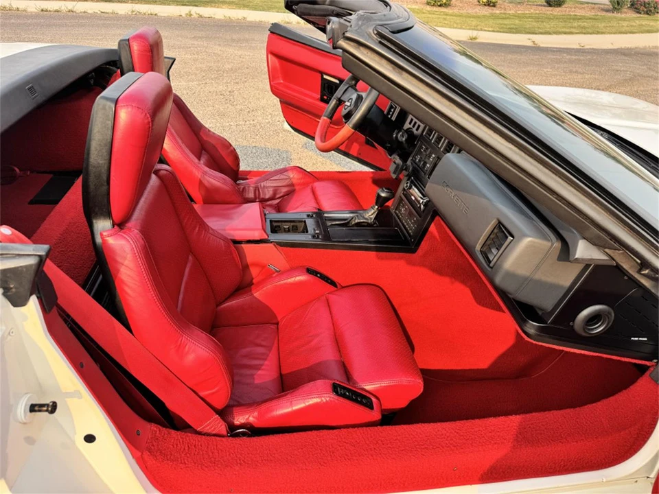 1988 Chevrolet Corvette C4 - Image 9 of 20