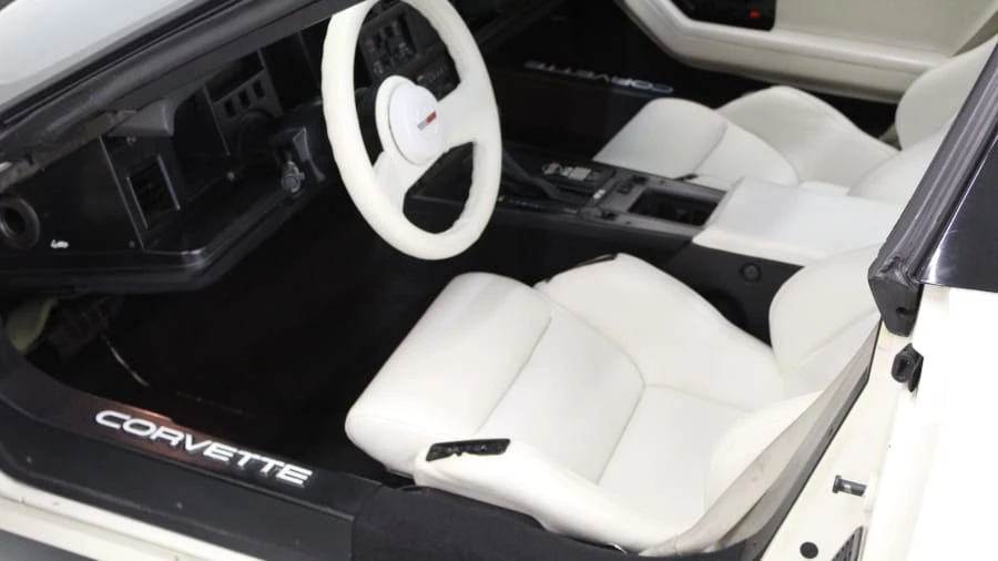 1988 Chevrolet Corvette C4 - Image 4 of 8