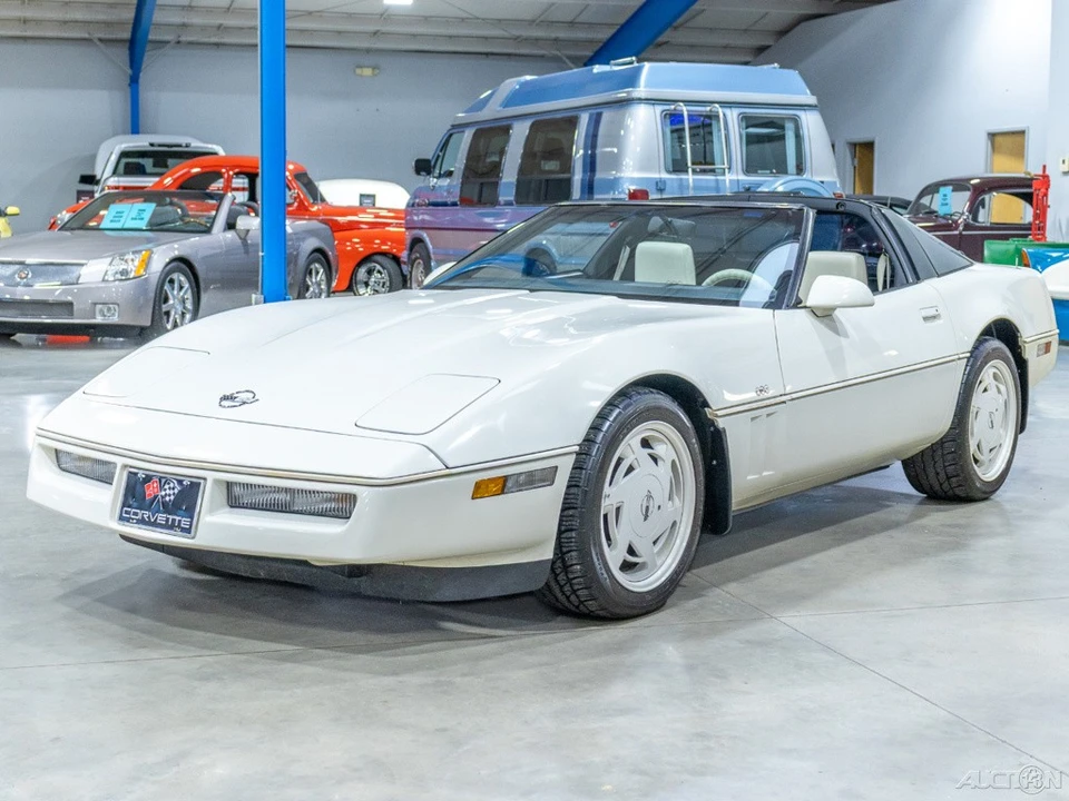 1988 Chevrolet Corvette C4 - Image 11 of 21