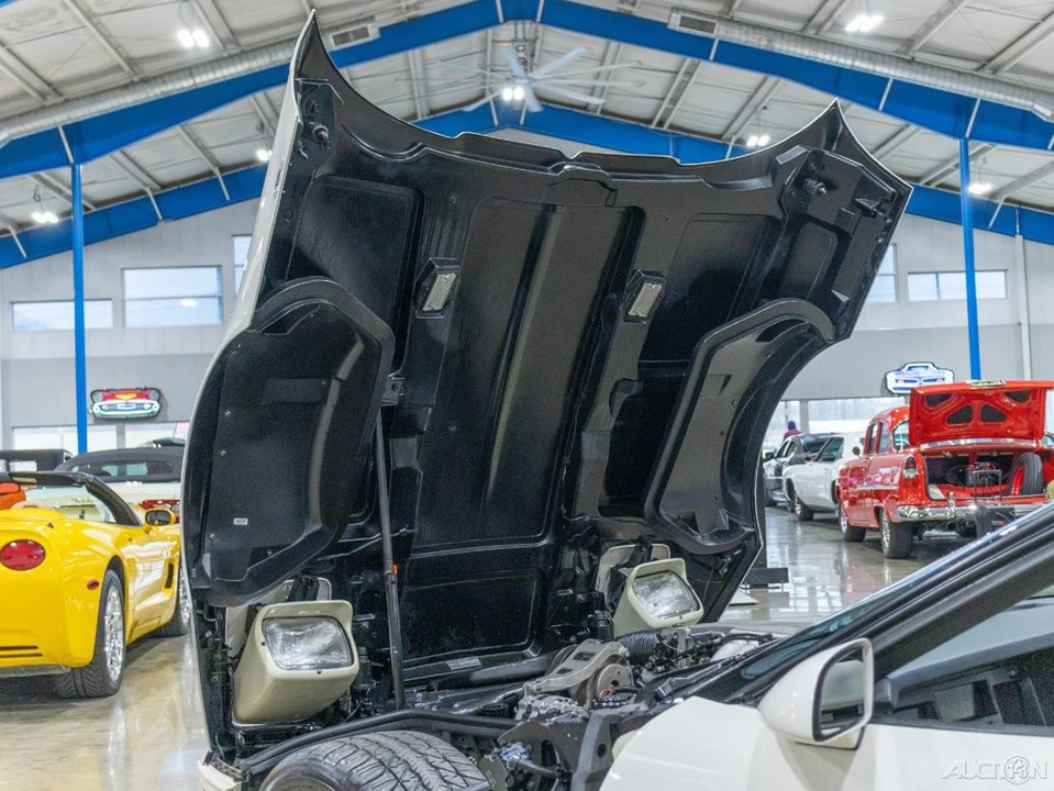 1988 Chevrolet Corvette C4 - Image 21 of 24