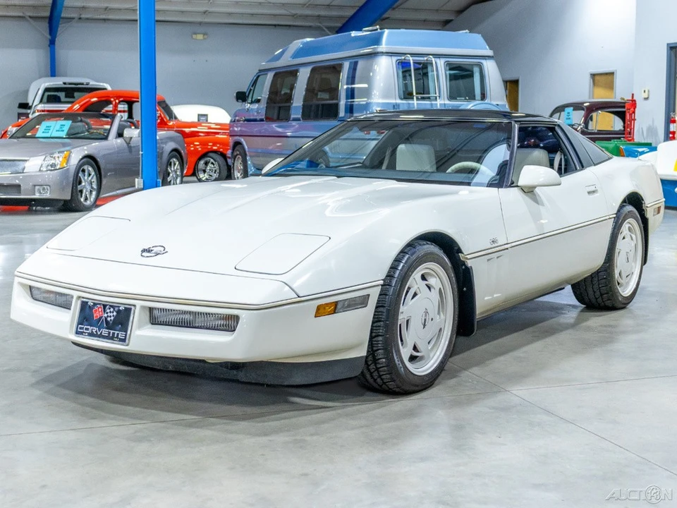 1988 Chevrolet Corvette C4 - Image 3 of 21