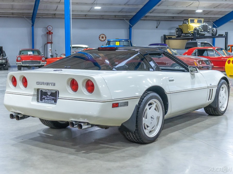 1988 Chevrolet Corvette C4 - Image 7 of 21