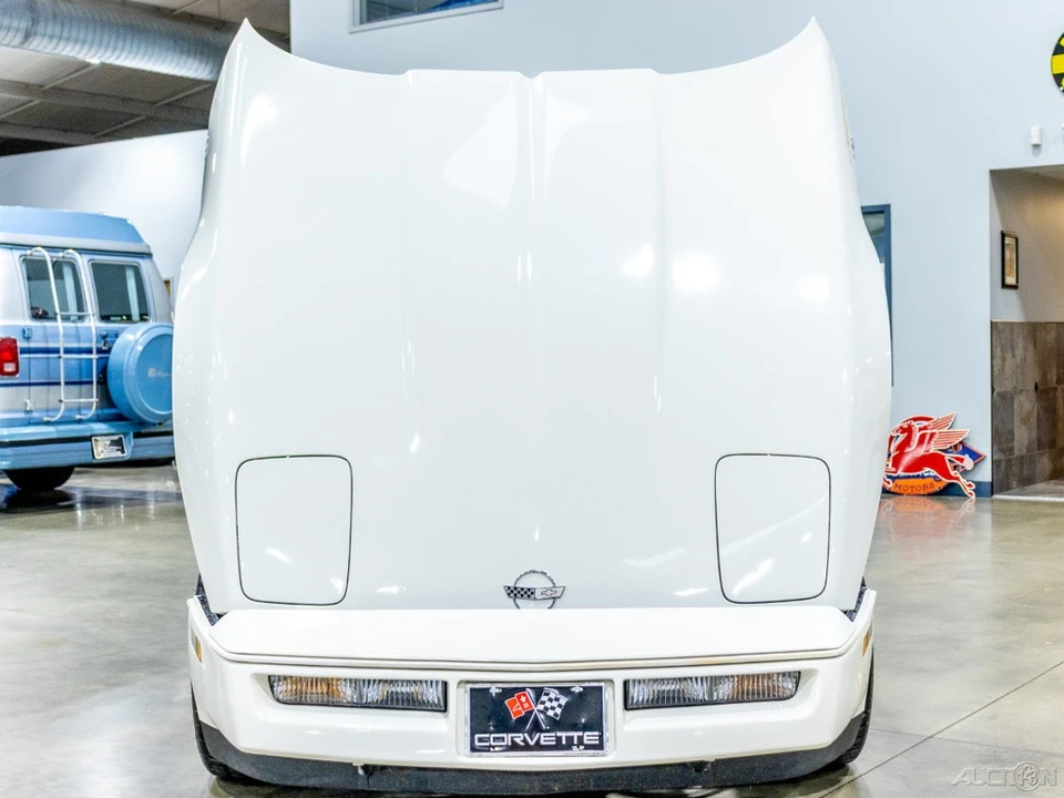 1988 Chevrolet Corvette C4 - Image 18 of 21