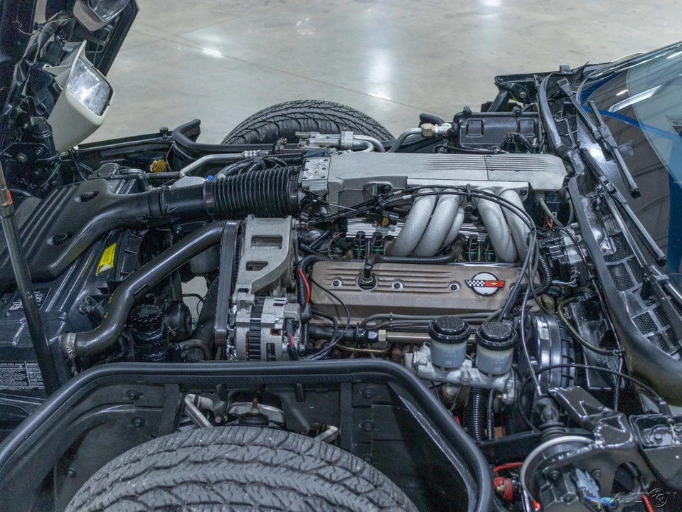 1988 Chevrolet Corvette C4 - Image 22 of 24