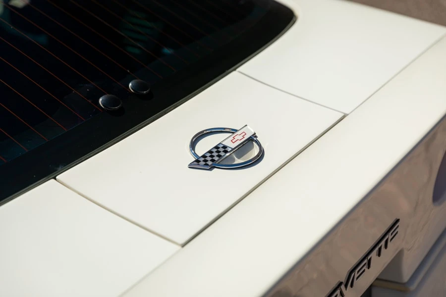 1988 Chevrolet Corvette C4 - Image 8 of 25