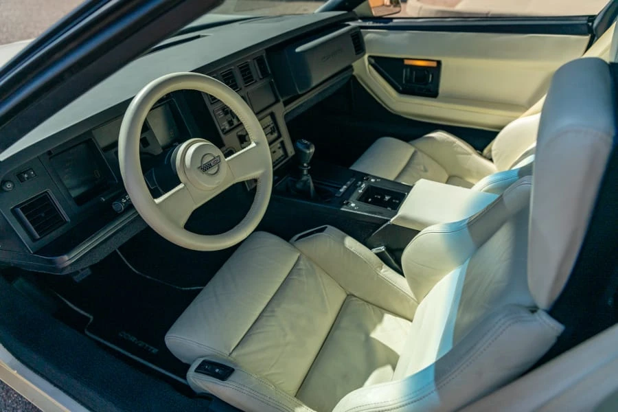 1988 Chevrolet Corvette C4 - Image 21 of 25