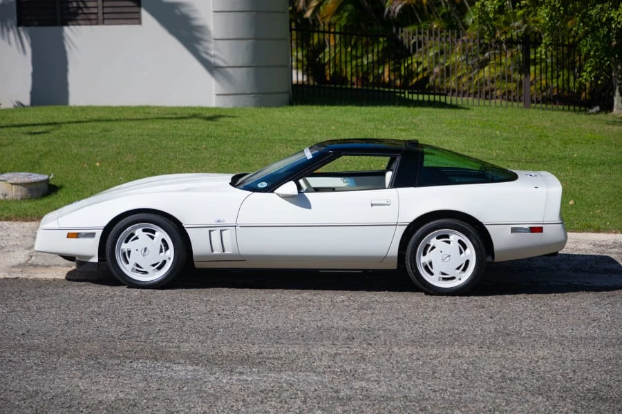 1988 Chevrolet Corvette C4 - Image 15 of 29