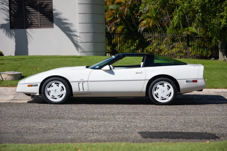 1988 Chevrolet Corvette C4 - Image 13 of 29