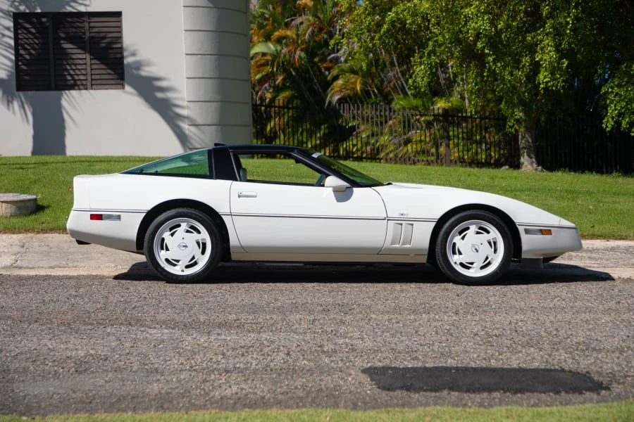 1988 Chevrolet Corvette C4 - Image 11 of 29