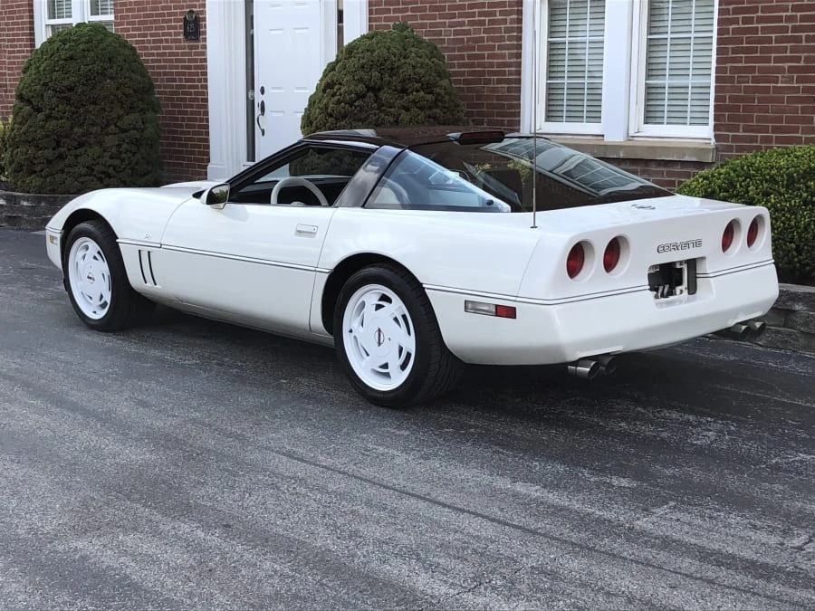 1988 Chevrolet Corvette C4 - Image 3 of 7