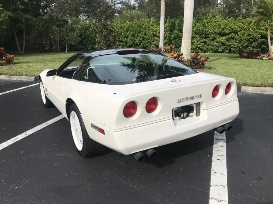 1988 Chevrolet Corvette C4 - Image 3 of 9