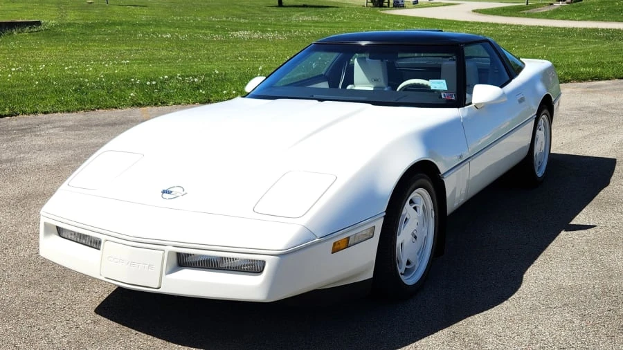 1988 Chevrolet Corvette C4 - Image 9 of 19