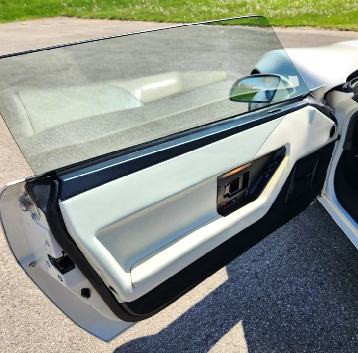 1988 Chevrolet Corvette C4 - Image 12 of 19