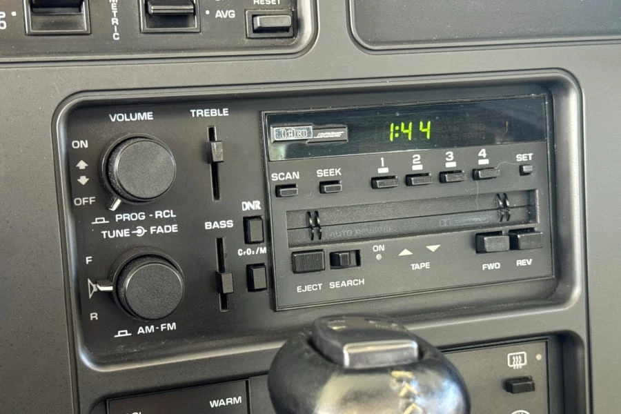 1988 Chevrolet Corvette C4 - Image 20 of 23