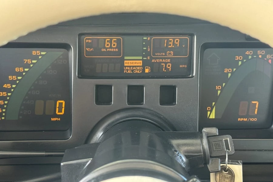 1988 Chevrolet Corvette C4 - Image 19 of 23