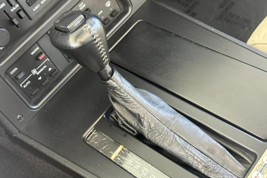 1988 Chevrolet Corvette C4 - Image 22 of 23