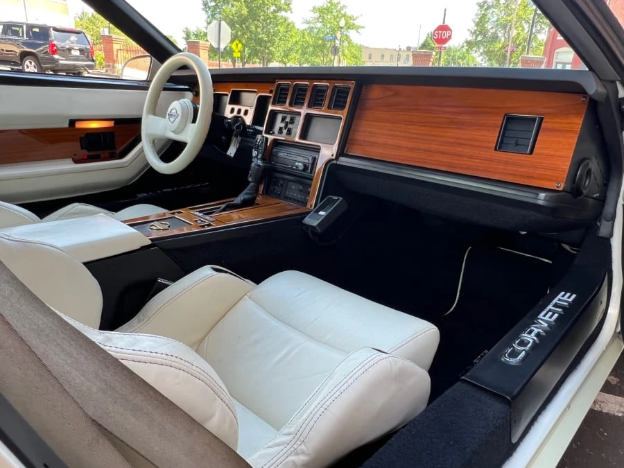 1988 Chevrolet Corvette C4 - Image 7 of 12