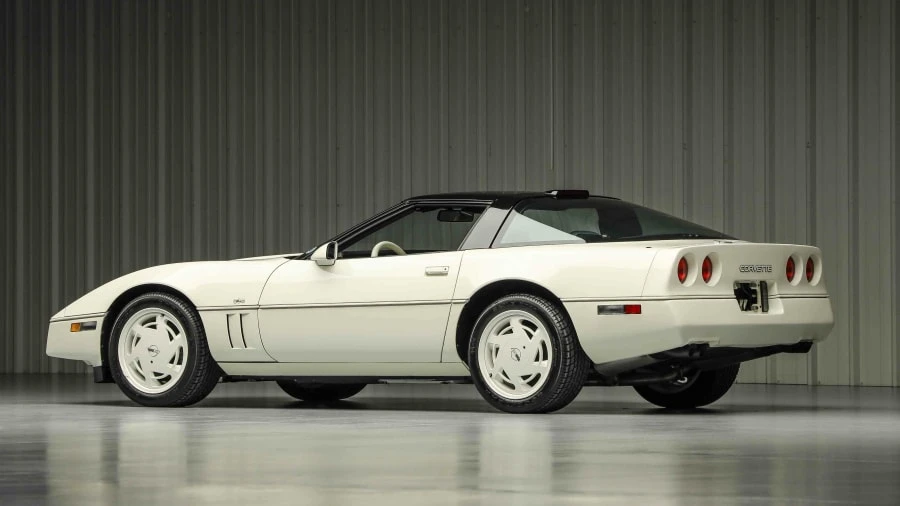 1988 Chevrolet Corvette C4 - Image 3 of 30