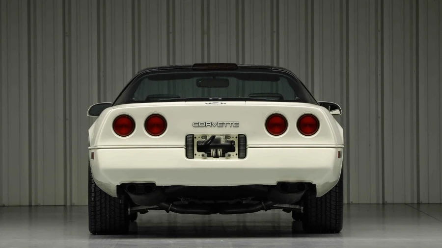1988 Chevrolet Corvette C4 - Image 18 of 30