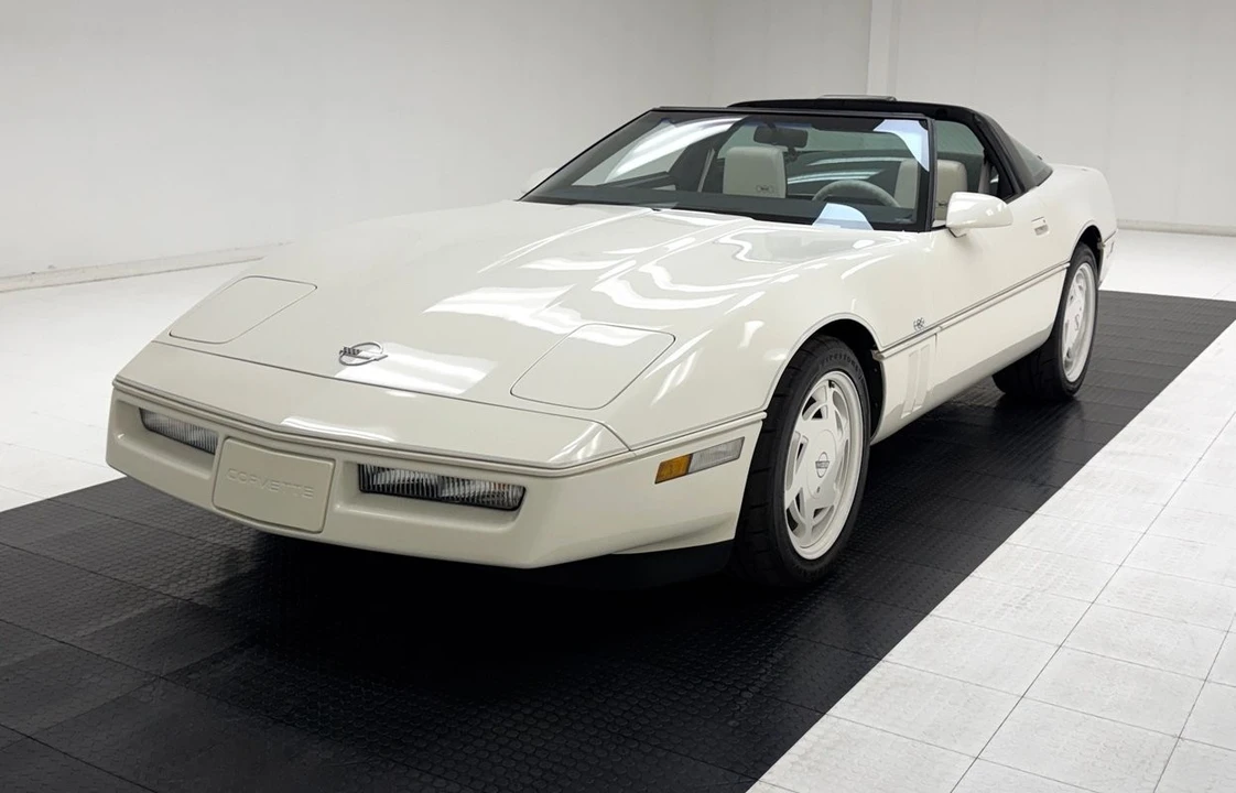 1988 Chevrolet - Image 2 of 31