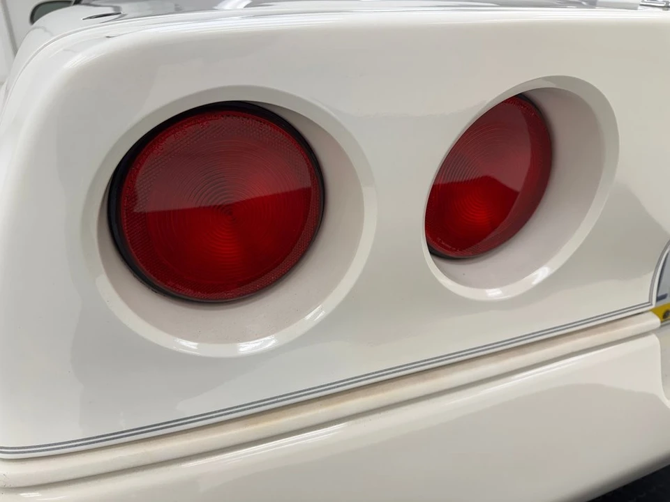 1988 Chevrolet - Image 25 of 31