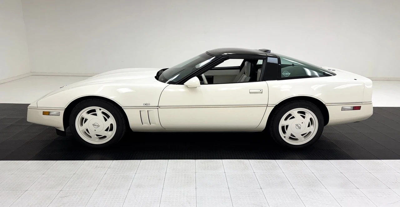 1988 Chevrolet - Image 3 of 31