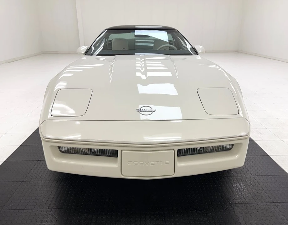 1988 Chevrolet - Image 11 of 31
