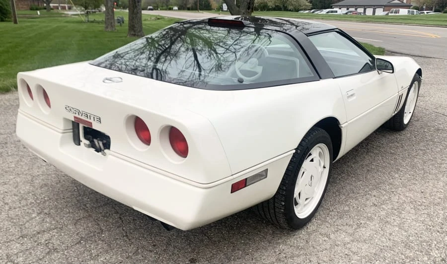 1988 Chevrolet Corvette C4 - Image 13 of 14