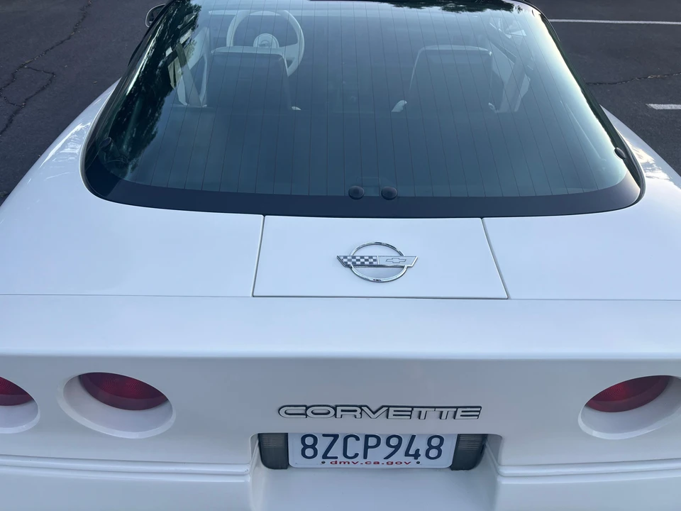1988 Chevrolet Corvette C4 - Image 20 of 31