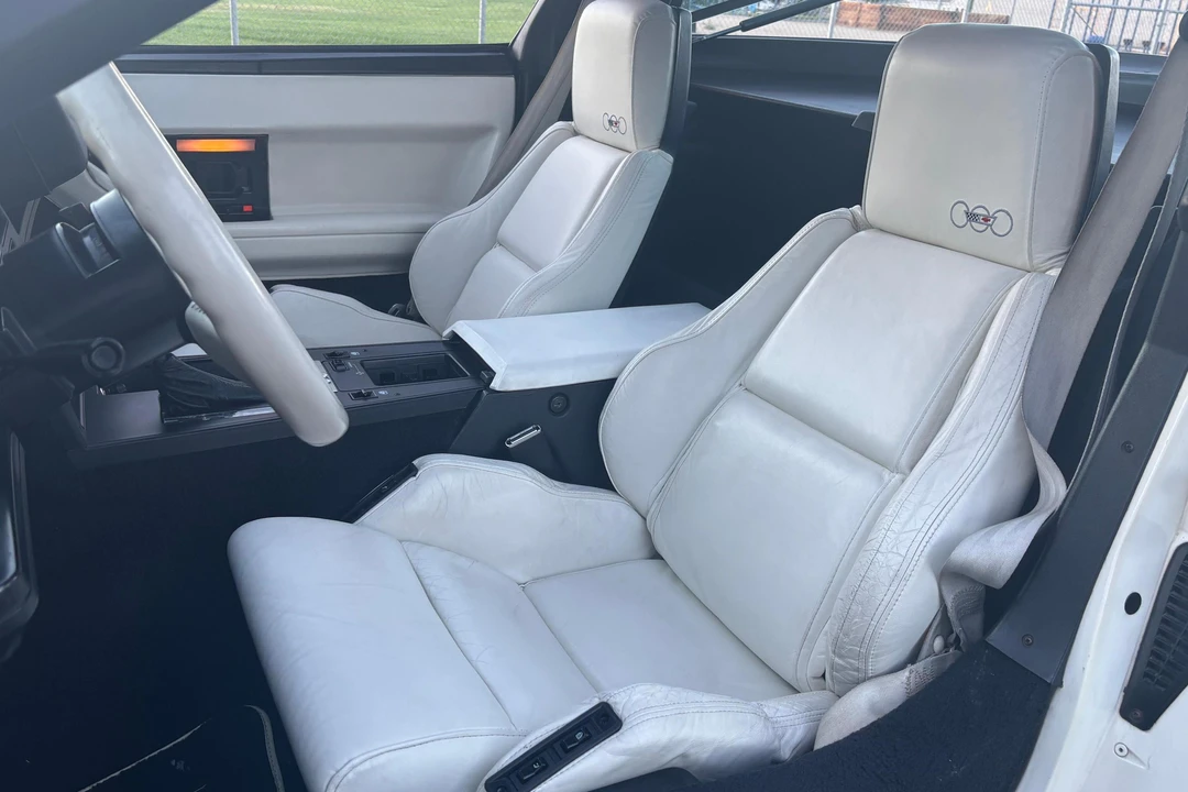 1988 Chevrolet Corvette C4 - Image 29 of 31