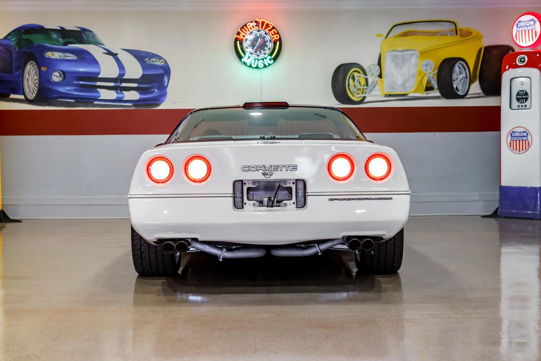 1988 Chevrolet Corvette C4 - Image 10 of 31