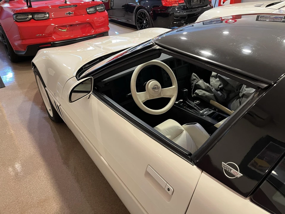 1988 Chevrolet Corvette C4 - Image 31 of 31
