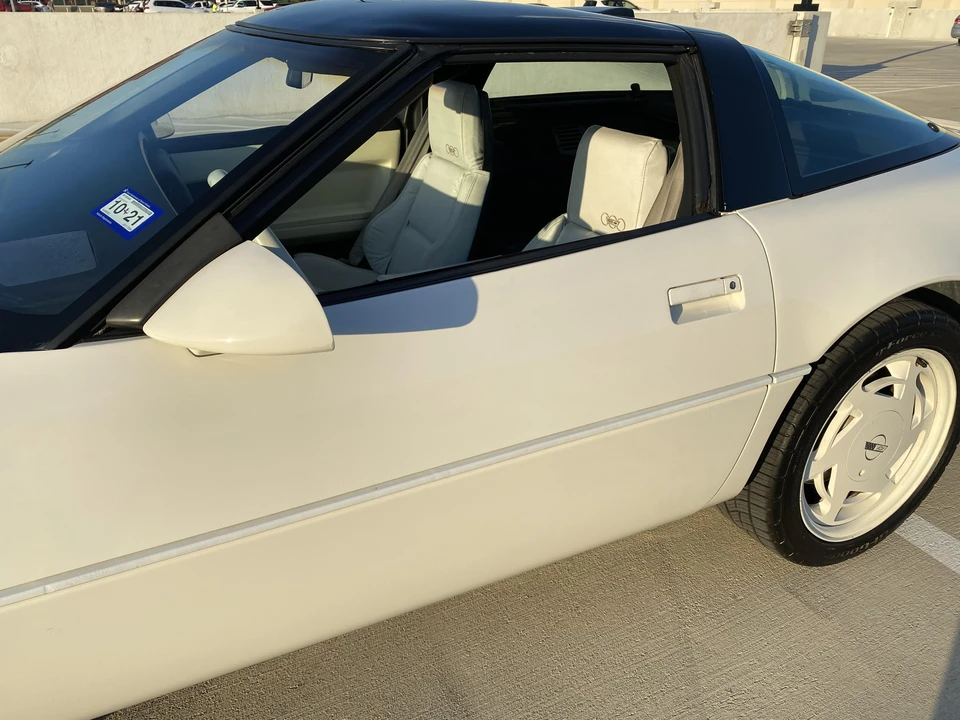 1988 Chevrolet Corvette C4 - Image 31 of 31