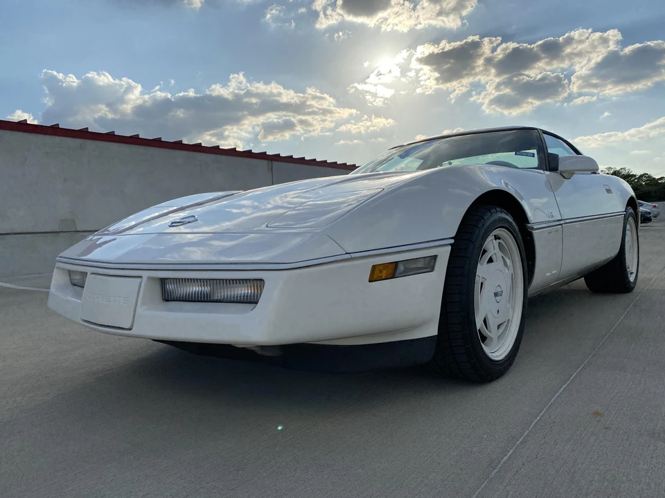1988 Chevrolet Corvette C4 - Image 8 of 31
