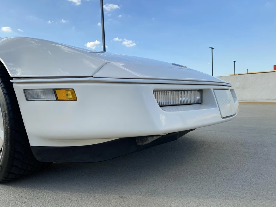 1988 Chevrolet Corvette C4 - Image 15 of 31
