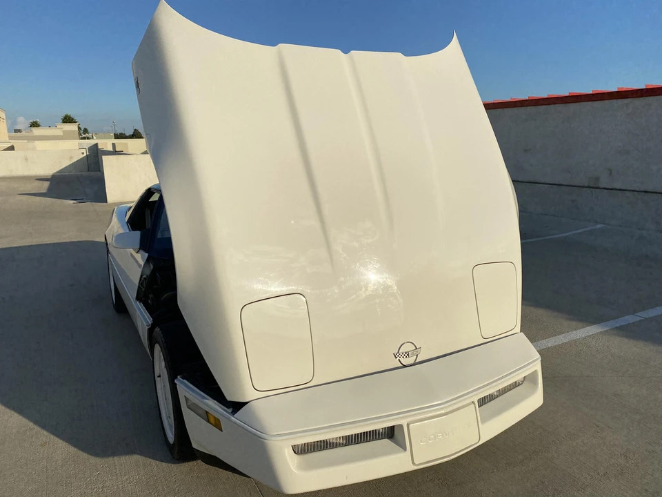 1988 Chevrolet Corvette C4 - Image 27 of 31