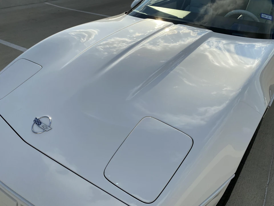 1988 Chevrolet Corvette C4 - Image 16 of 31